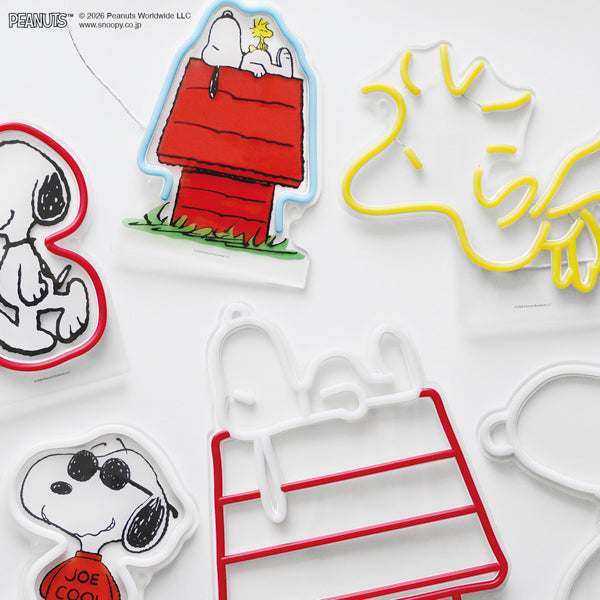 PEANUTS NEON LIGHT (House)